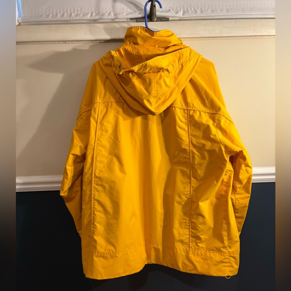 L.L. Bean 3-in-1 jacket, Shell + Insulator, Yellow and Navy, Men’s size XL-Reg - Picture 3 of 11